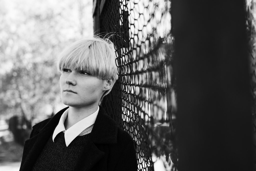 グレイヘアに後悔した場合の染め直し方法は？