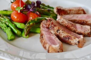 白髪予防に効果的なバランス食の習慣とは？