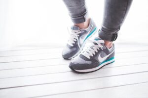 白髪を減らすためにセロトニンを増やす方法は？
