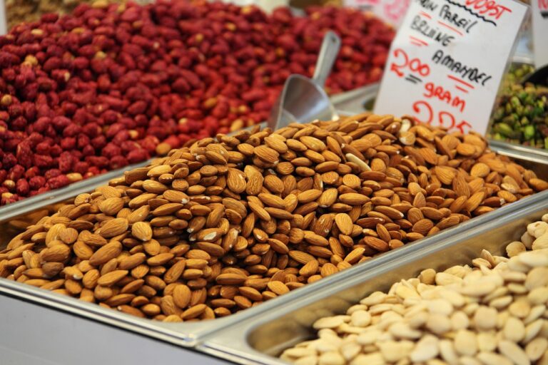 白髪ケアの料金は高い？その理由とお得に利用する方法は？